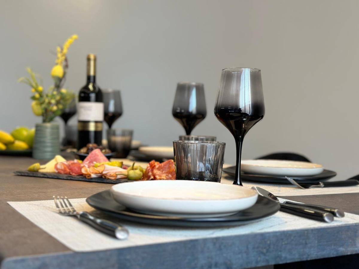 Seaside Deluxe Apartment إياليسوس المظهر الخارجي الصورة