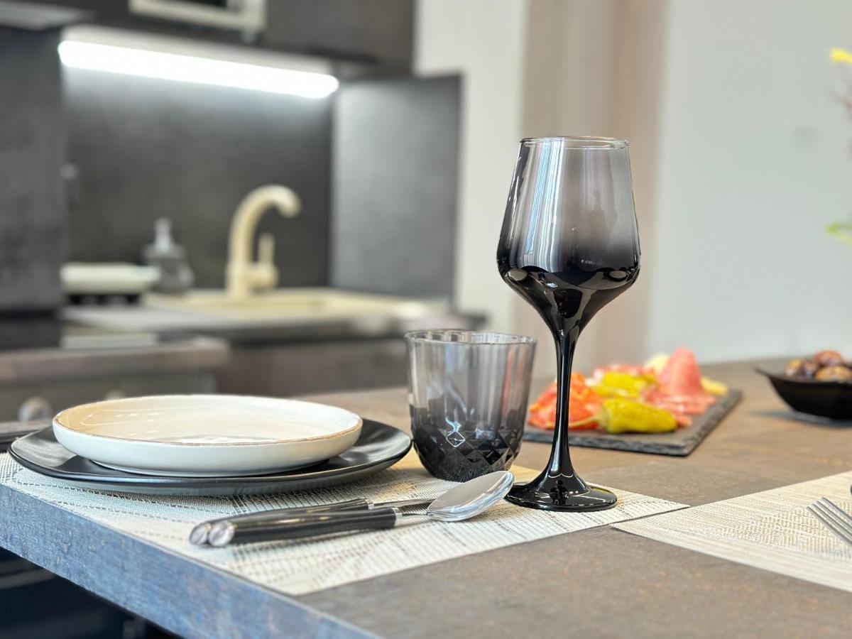 Seaside Deluxe Apartment إياليسوس المظهر الخارجي الصورة