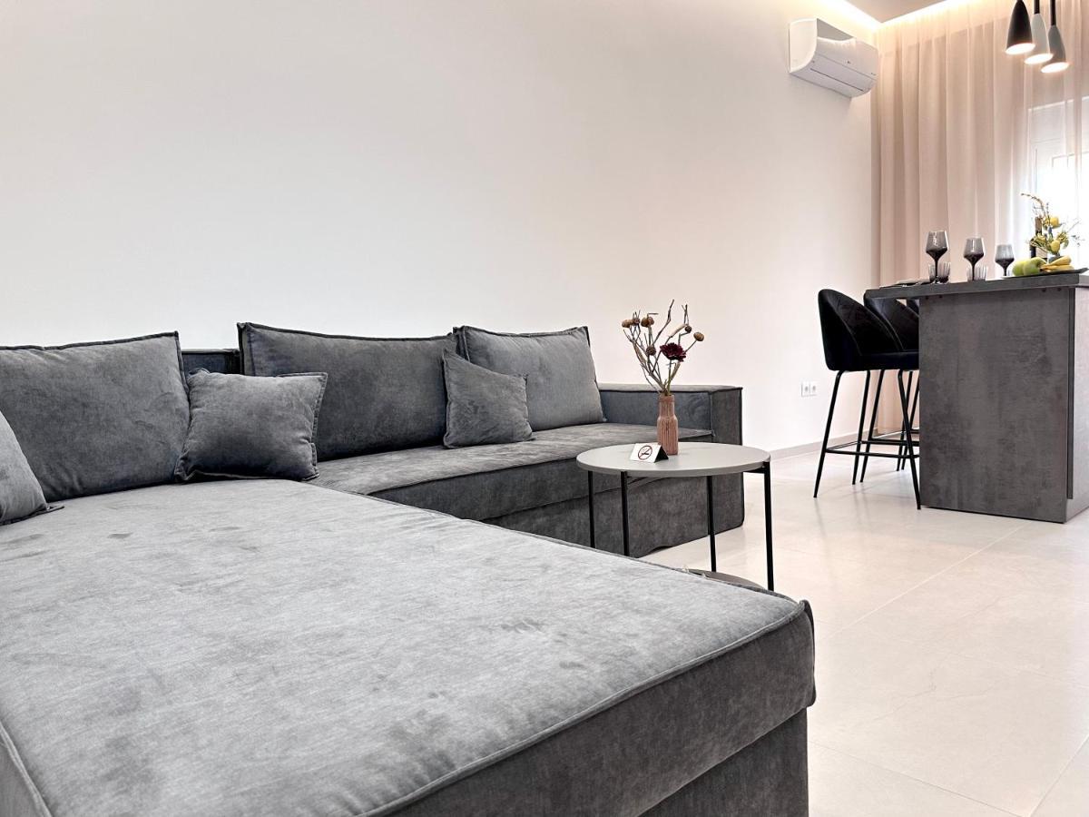 Seaside Deluxe Apartment إياليسوس المظهر الخارجي الصورة